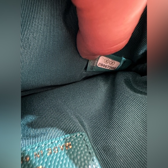 Chanel 28 Small Turquoise Blue Green Quilted Caviar Mademoiselle Cosmetic Case - Picture 2 of 8